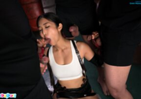 Emiri Momota blowbanged on her knees and bukkake facial cumshots